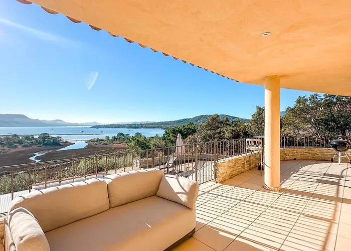 Villa Golfo Di Sogno *