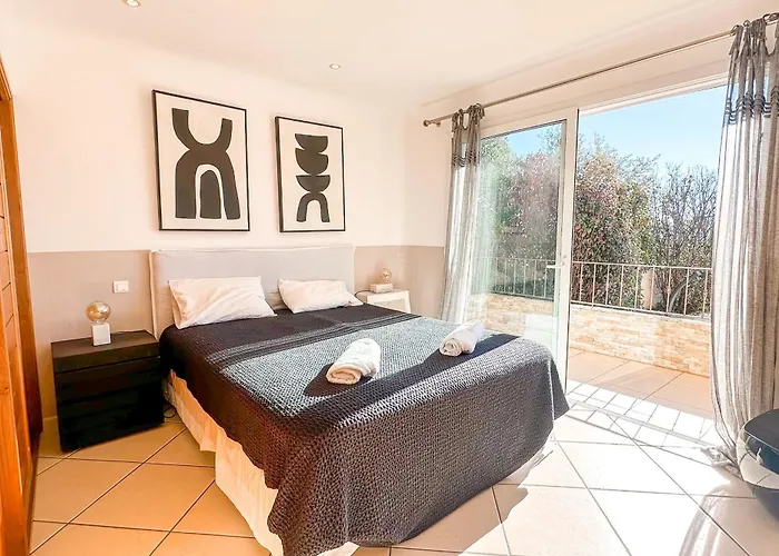 Golfo Di Sogno Villa